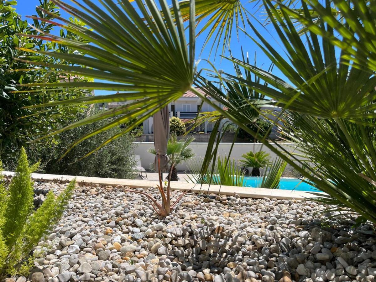 Apartments And Rooms Matesa Vodice Exterior photo