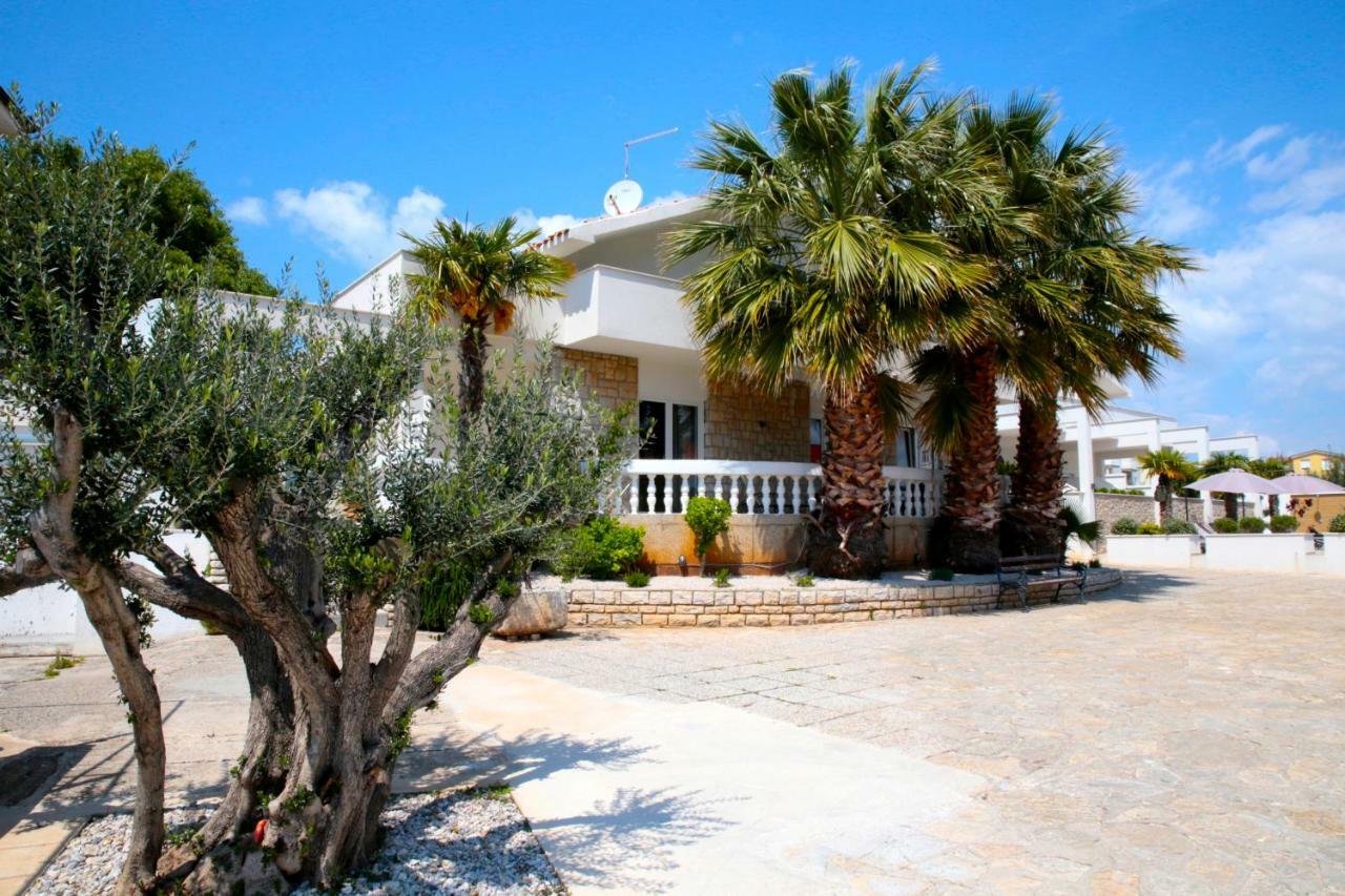 Apartments And Rooms Matesa Vodice Exterior photo